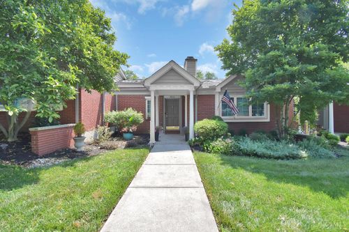 8852 Montgomery Rd, Cincinnati, OH, 45236 | Card Image