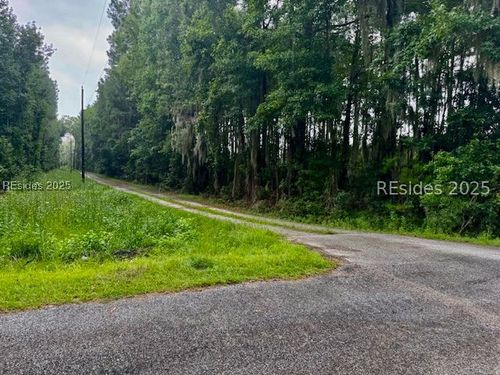 200 Charleston Hwy, Yemassee, SC, 29945-7707 | Card Image