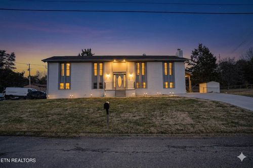 7328 Palmleaf Rd, Knoxville, TN, 37918-9428 | Card Image