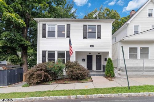 2-33 Grant St, Morristown, NJ, 07960-3824 | Card Image