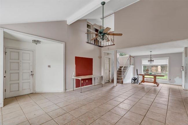 906 N Chamfer Way, House other with 4 bedrooms, 2 bathrooms and 2 parking in Crosby TX | Image 9