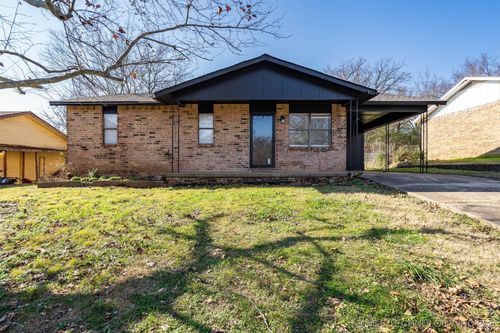 306 Grove Avenue, Poteau, OK, 74953 | Card Image