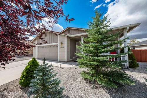 17640 Lake Powell Dr, Reno, NV, 89508-2503 | Card Image