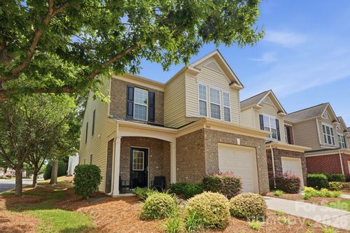2403 Diplomat Ln, Charlotte, NC, 28210-3511 | Card Image