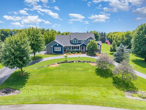 2605 Thoroughbred Ln, Orono, MN, 55356-9679 | Card Image