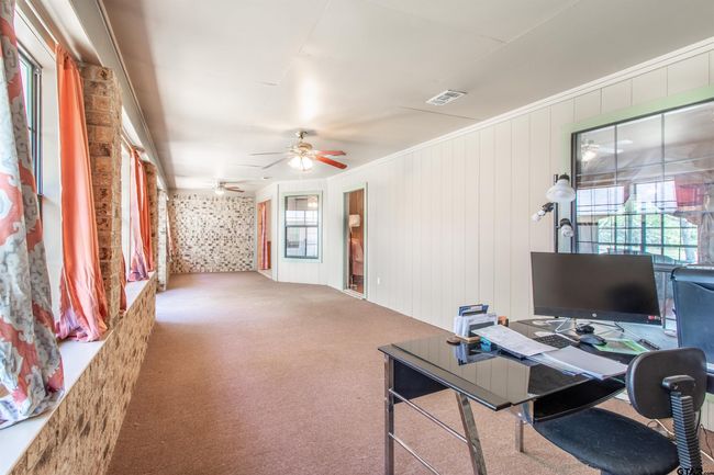 15502 County Road 1227, House other with 4 bedrooms, 2 bathrooms and null parking in Flint TX | Image 16