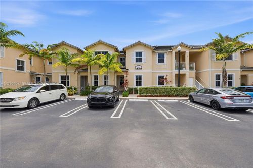 6-142 Se 28th Ter, Homestead, FL, 33033-7276 | Card Image