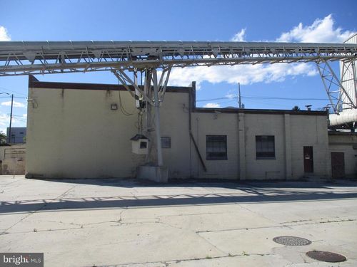 410 N Burhans Blvd, HAGERSTOWN, MD, 21740-3760 | Card Image