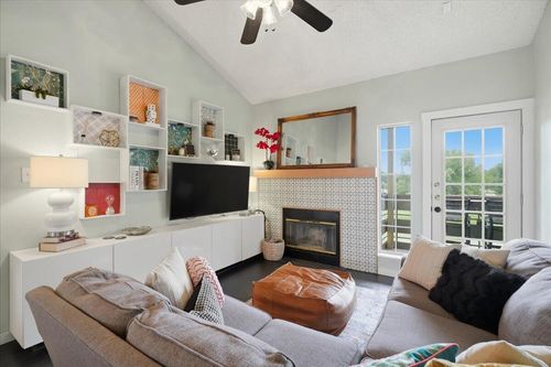 apt-230-5102 80th St, Lubbock, TX, 79424-3020 | Card Image