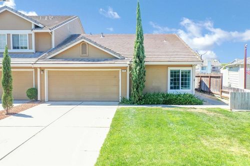 218 Pelican Loop, Pittsburg, CA, 94565 | Card Image