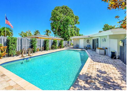 3044 Ne 15th Ter, Oakland Park, FL, 33334-4412 | Card Image