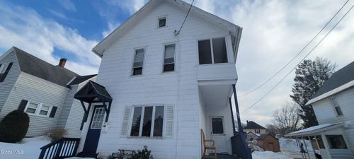 32 Walnut St, Gloversville, NY, 12078-1736 | Card Image