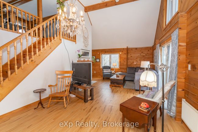 5331 Hwy 124 Highway, House other with 5 bedrooms, 4 bathrooms and 8 parking in Magnetawan ON | Image 10