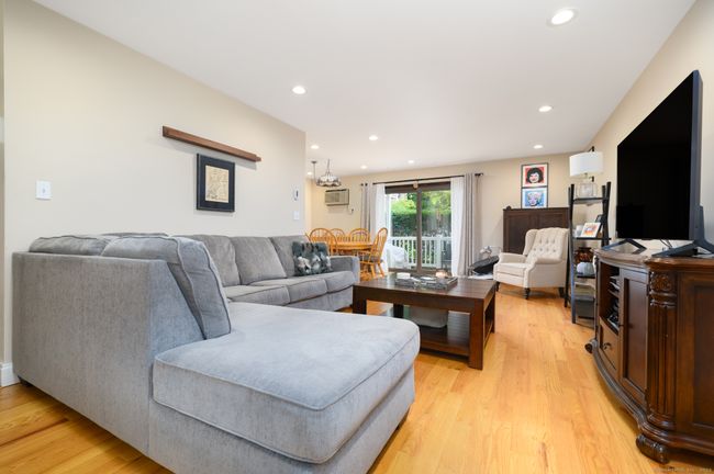APT-39 - 180 Glenbrook Rd, Condo with 2 bedrooms, 2 bathrooms and 1 parking in Stamford CT | Image 7