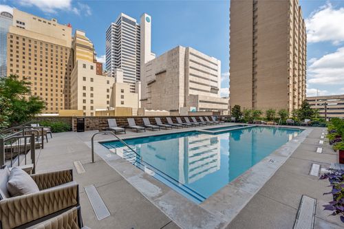 701-1200 Main St, Dallas, TX, 75202-4301 | Card Image