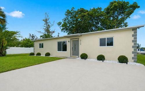 310 Nw 4th Ave, Deerfield Beach, FL, 33441-1728 | Card Image