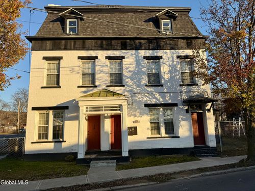1a-290 2nd Ave, Troy, NY, 12182-3333 | Card Image