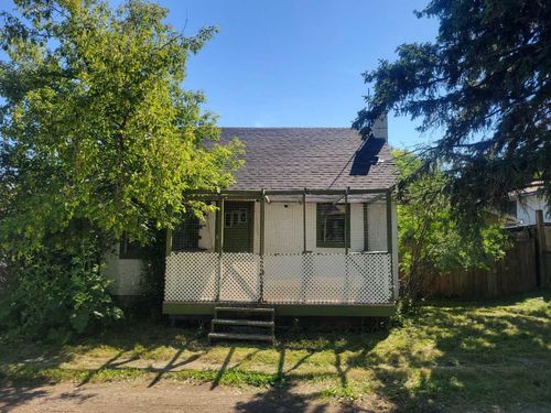 1 Elm Ave, Okotoks, AB, T1S1K6 | Card Image
