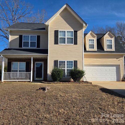 5840 Timbertop Ln, Charlotte, NC, 28215-7532 | Card Image