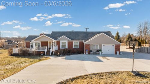 38233 Little Mack Ave, Clinton Township, MI, 48036-2325 | Card Image