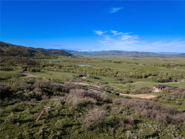 Viewstand of Lot 33 with views of the South Valley and Flat Tops | Image 8