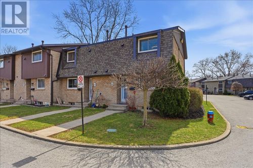 63-151 Linwell Road, St. Catharines (Lakeport), ON, L2N6P3 | Card Image