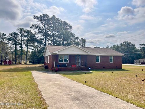 102 Wilderness Dr, Rockingham, NC, 28379-7668 | Card Image