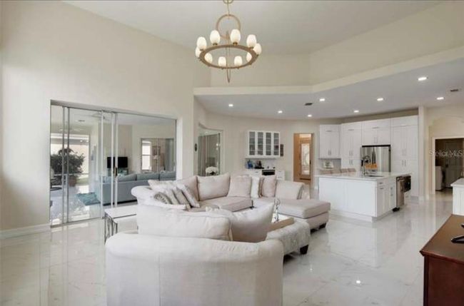 10310 Carroll Cove Pl, House other with 4 bedrooms, 4 bathrooms and null parking in Tampa FL | Image 29