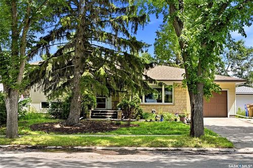 111 Bell Street, Regina, SK, S4S4C2 | Card Image