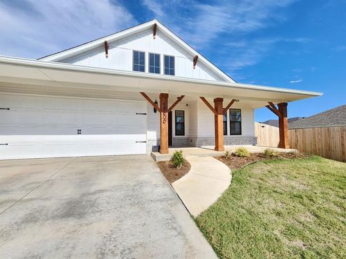 18600 Luna Dr, Edmond, OK, 73012-2604 | Card Image