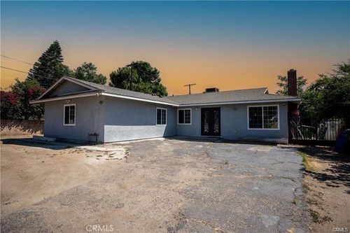 13092 Maclay, Los Angeles, CA, 91342 | Card Image