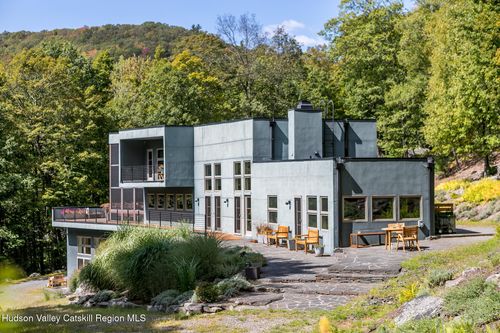 306 Meads Mountain Rd, Woodstock, NY, 12498-1024 | Card Image