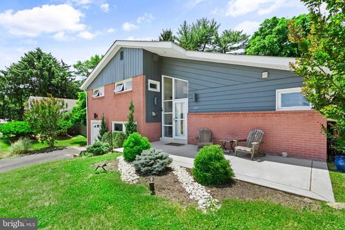 450 Foster Dr, SPRINGFIELD, PA, 19064-1723 | Card Image