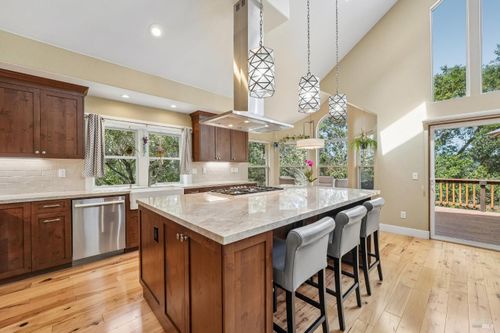 4740 Montgomery Lane, Santa Rosa, CA, 95409 | Card Image