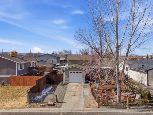 521 1/2 32 1/8 Rd, Clifton, CO, 81520-7829 | Card Image