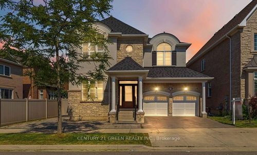 140 Magnolia Cres, Oakville, ON, L6M0Z7 | Card Image