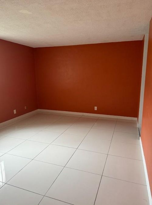 apt-106-5861 Nw 16th Pl, Sunrise, FL, 33313-4765 | Card Image