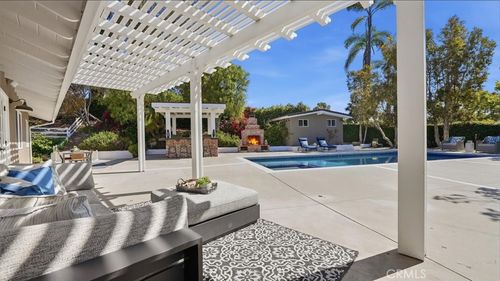 4703 Ferncreek Dr, Rolling Hills Estates, CA, 90274-1502 | Card Image