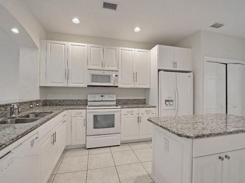 1645 Baseline Ln, Vero Beach, FL, 32967-2077 | Card Image