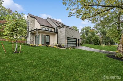 667 Fourth Avenue, House other with 5 bedrooms, 4 bathrooms and null parking in Westfield NJ | Image 2