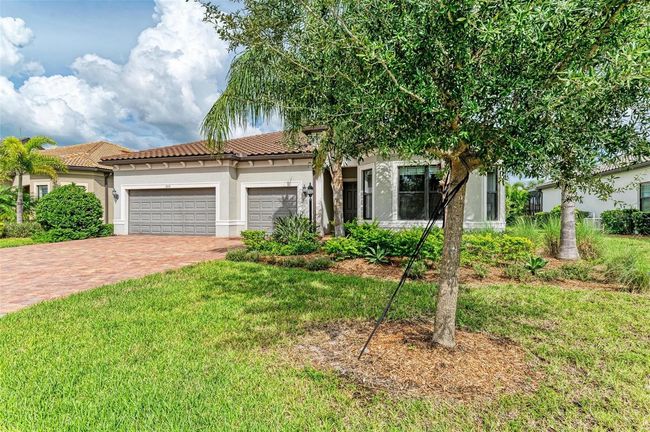 7113 Gradford Ct, House other with 3 bedrooms, 4 bathrooms and null parking in Lakewood Ranch FL | Image 5