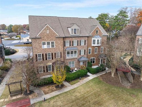 552 Micayne Cir Se, Smyrna, GA, 30082-3268 | Card Image