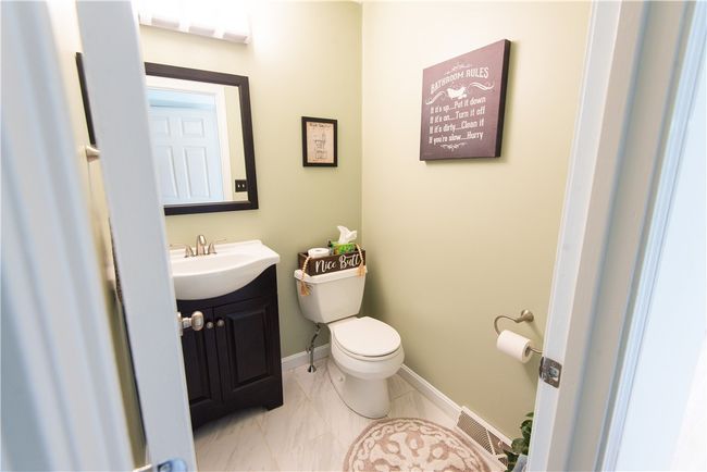 APT-7 - 1 Magnum Ct, Condo with 2 bedrooms, 2 bathrooms and 2 parking in Smithfield RI | Image 19