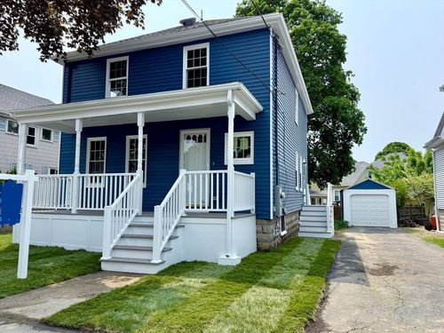 61 Poplar St, Danvers, MA, 01923-2446 | Card Image