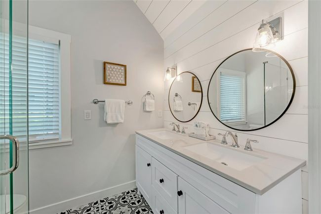 2208 3 Rd Ave W, House other with 2 bedrooms, 2 bathrooms and null parking in BRADENTON FL | Image 17