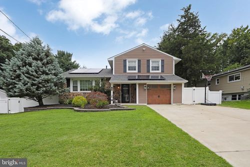 10 Forrest Dr, BLACKWOOD, NJ, 08012-1414 | Card Image