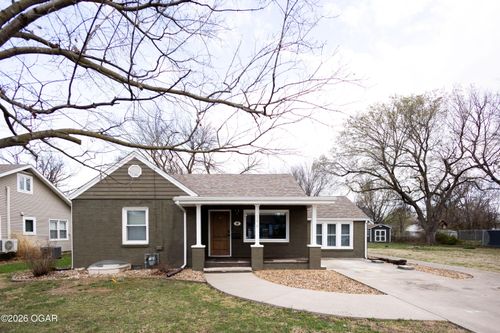 204 W 5th St, Lamar, MO, 64759-1206 | Card Image