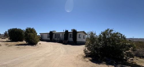 1828 E Radar Ave, Ridgecrest, CA, 93555-9001 | Card Image