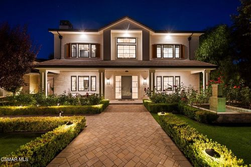 2116 Shadow Creek Dr, Agoura Hills, CA, 91301-6240 | Card Image
