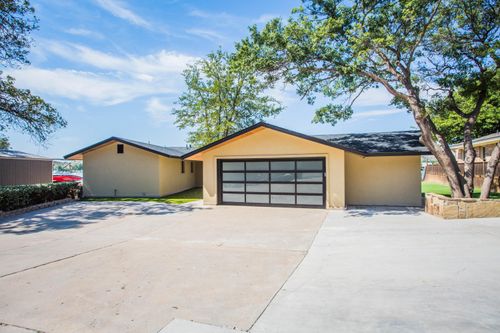 25 E Lakeshore Dr, Ransom Canyon, TX, 79366-2512 | Card Image